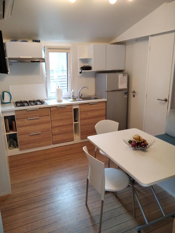 Mobile Home Heaven Biograd ビオグラード・ナ・モル エクステリア 写真