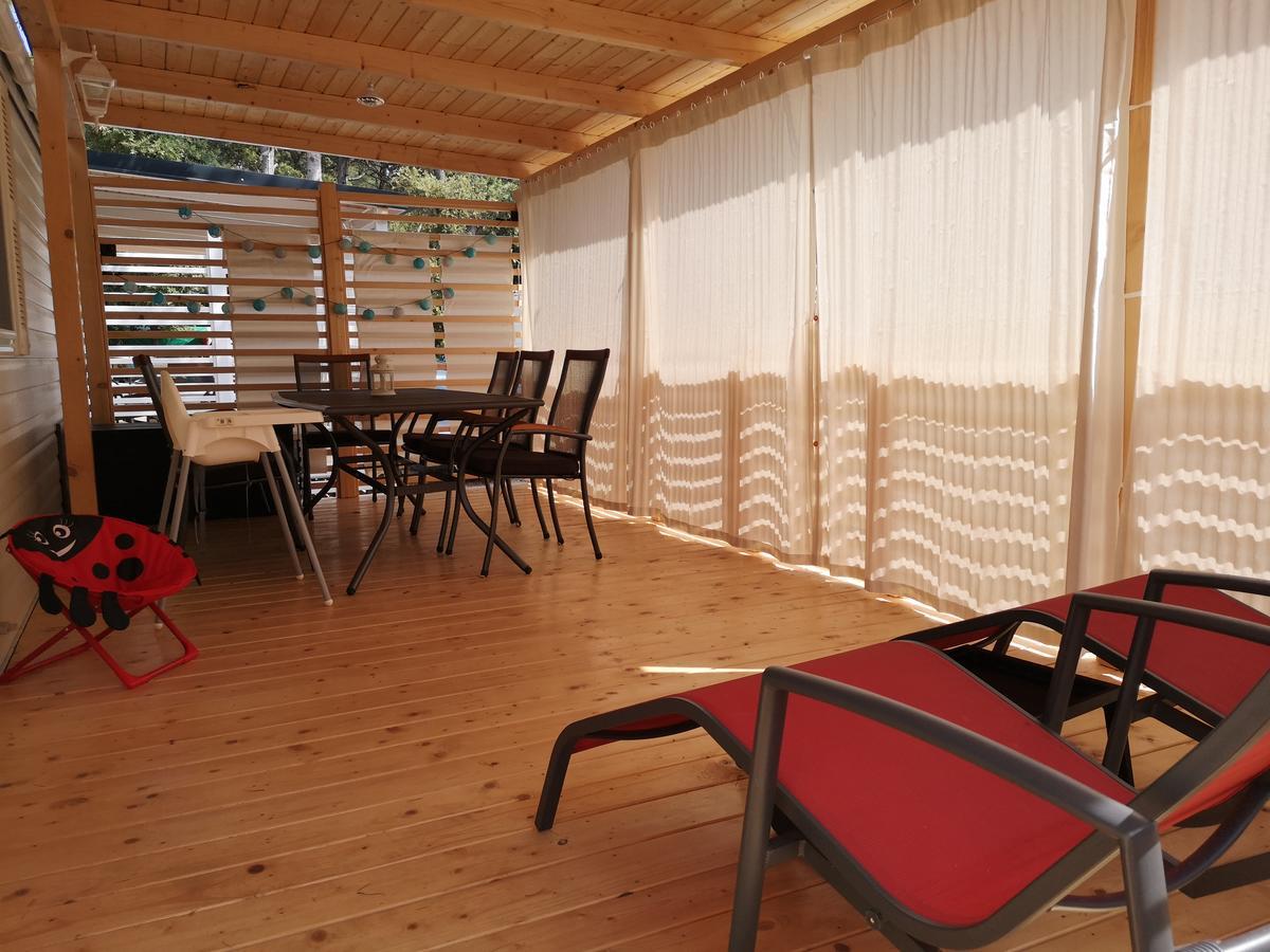 Mobile Home Heaven Biograd ビオグラード・ナ・モル エクステリア 写真